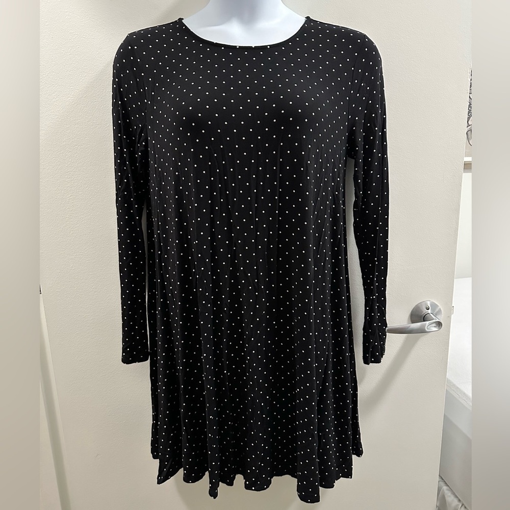 Long sleeve polka dotted swing dress black & white Old Navy XL